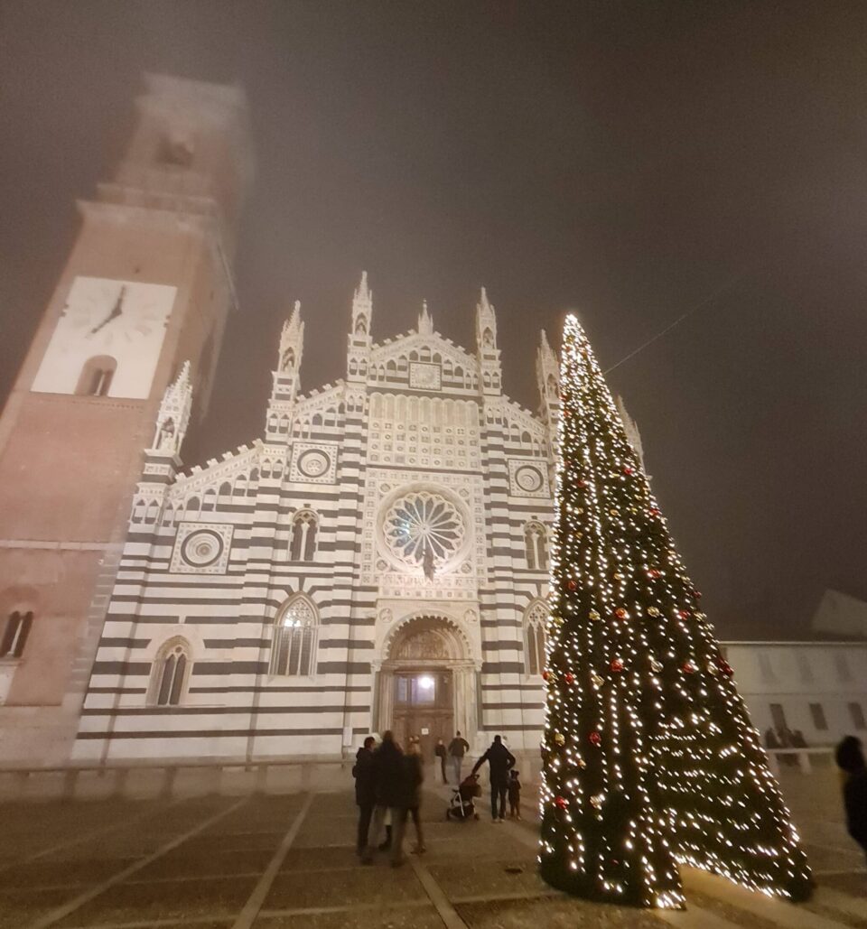 Il magnifico Duomo di Monza, a soli 15km da Milano